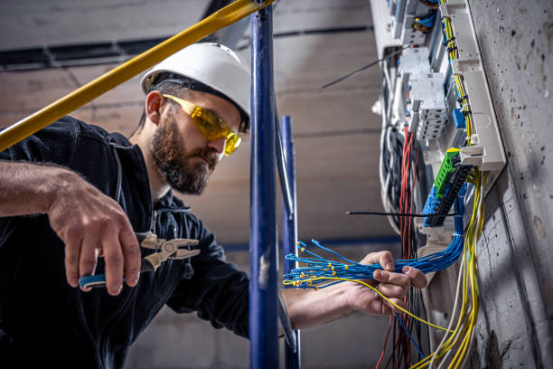 Best Licensed Electrician  in Sugar Land, TX